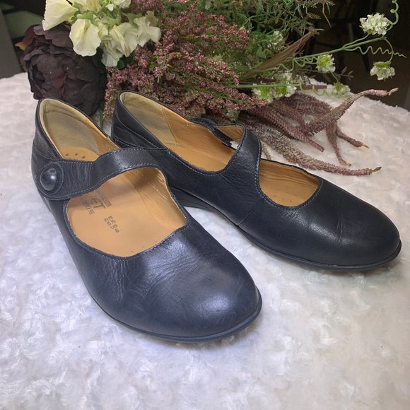 Mephisto Air-Jet Mary Janes Black sz 8 - Picture 1 of 5